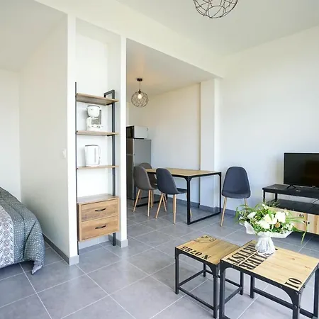 דירה Studio Paris, Proche Gare De Rodez